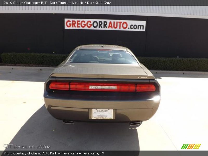 Dark Titanium Metallic / Dark Slate Gray 2010 Dodge Challenger R/T