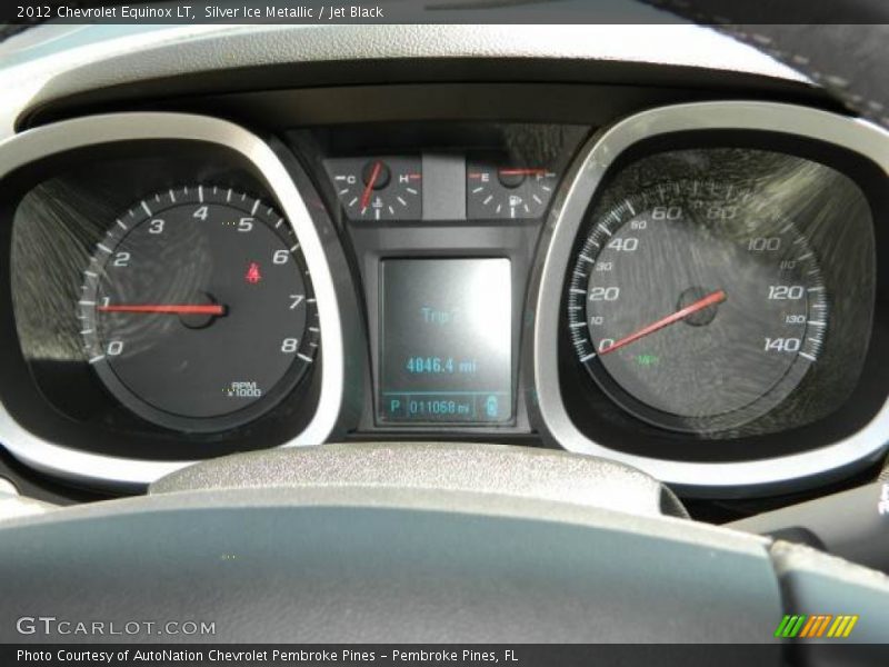 Silver Ice Metallic / Jet Black 2012 Chevrolet Equinox LT