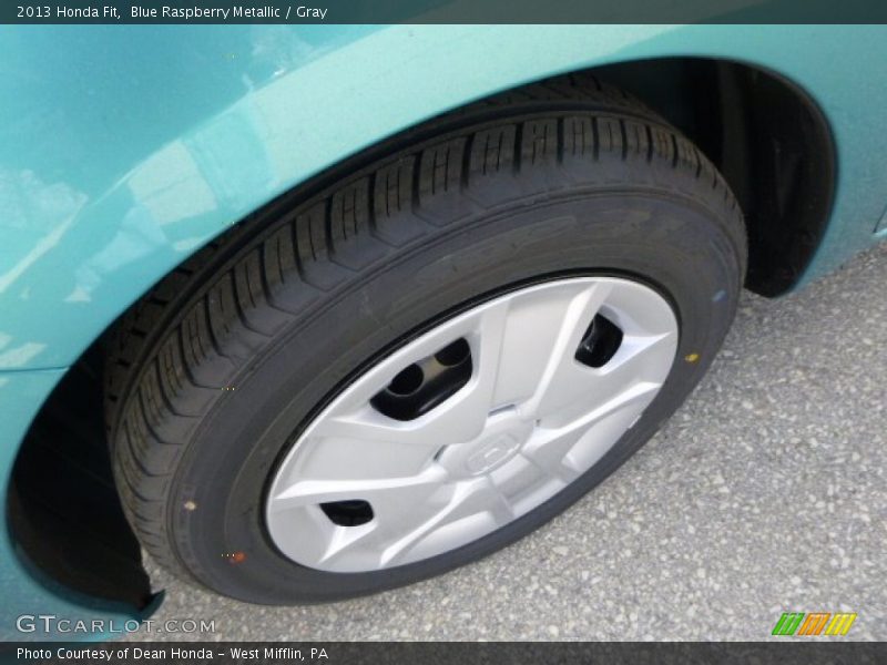 Blue Raspberry Metallic / Gray 2013 Honda Fit