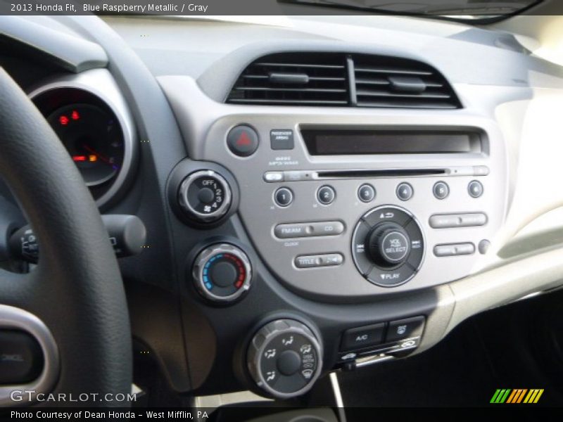 Controls of 2013 Fit 