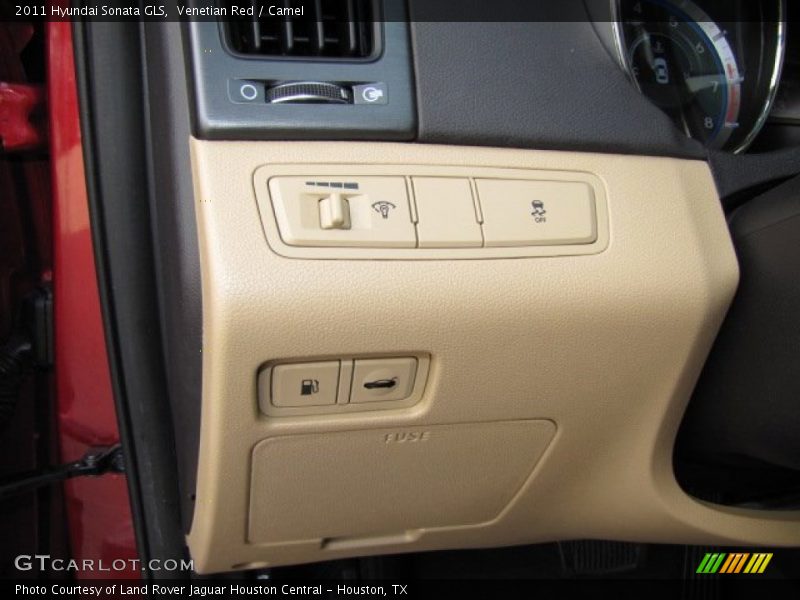 Venetian Red / Camel 2011 Hyundai Sonata GLS