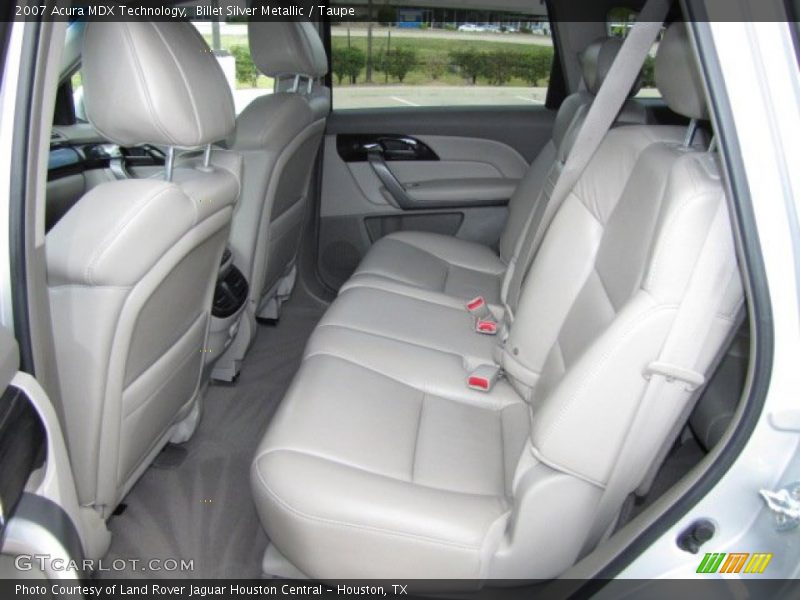 Rear Seat of 2007 MDX Technology