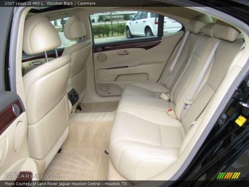 Rear Seat of 2007 LS 460 L