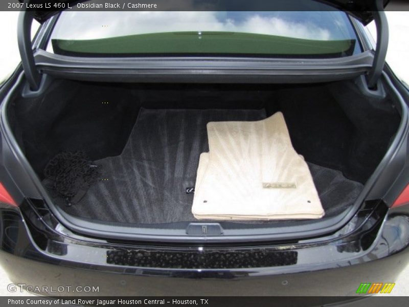  2007 LS 460 L Trunk