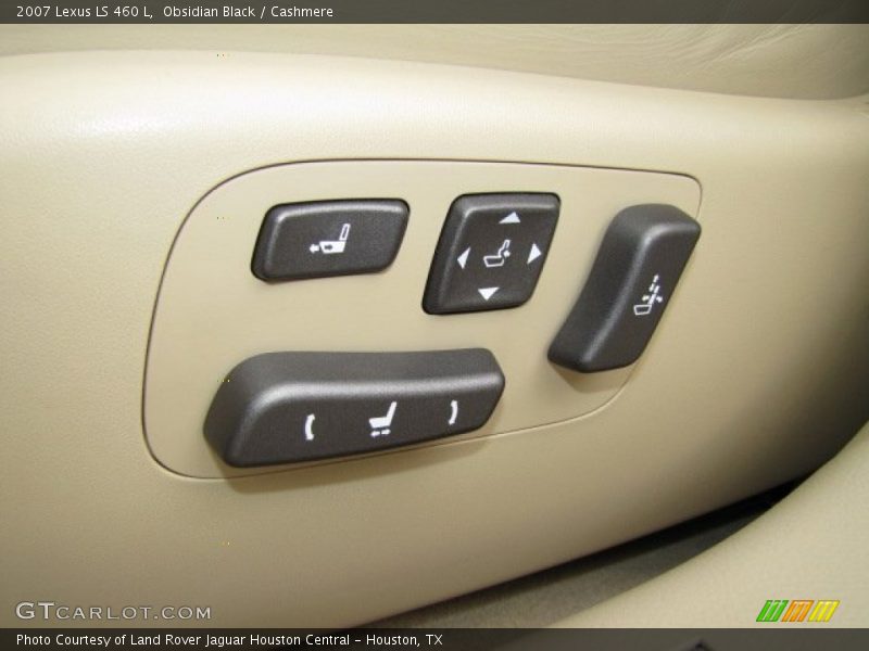 Controls of 2007 LS 460 L