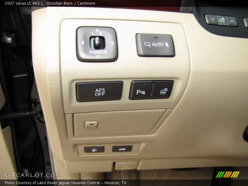 Controls of 2007 LS 460 L
