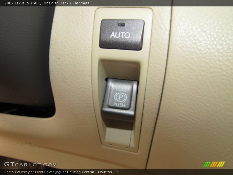 Controls of 2007 LS 460 L
