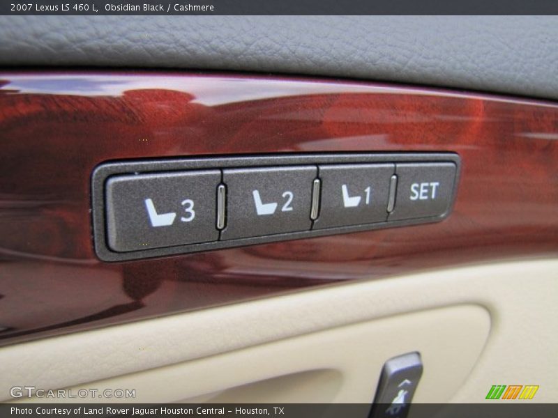 Controls of 2007 LS 460 L