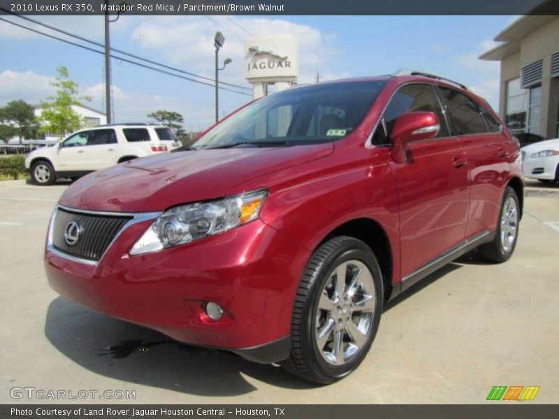 Front 3/4 View of 2010 RX 350