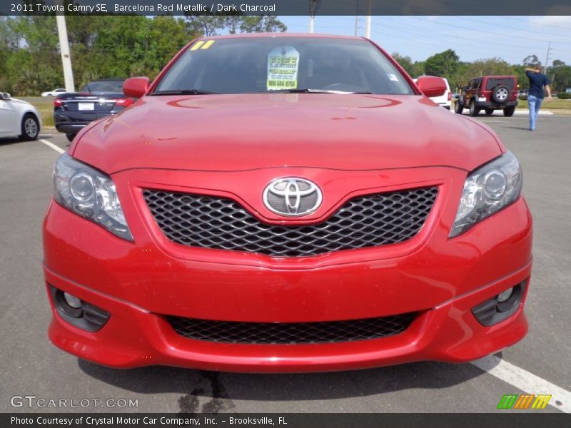 Barcelona Red Metallic / Dark Charcoal 2011 Toyota Camry SE