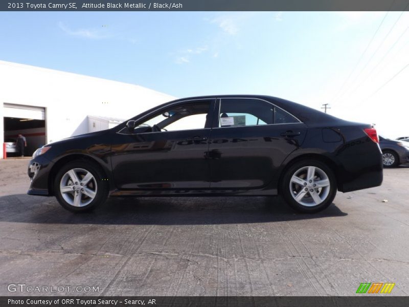 Attitude Black Metallic / Black/Ash 2013 Toyota Camry SE
