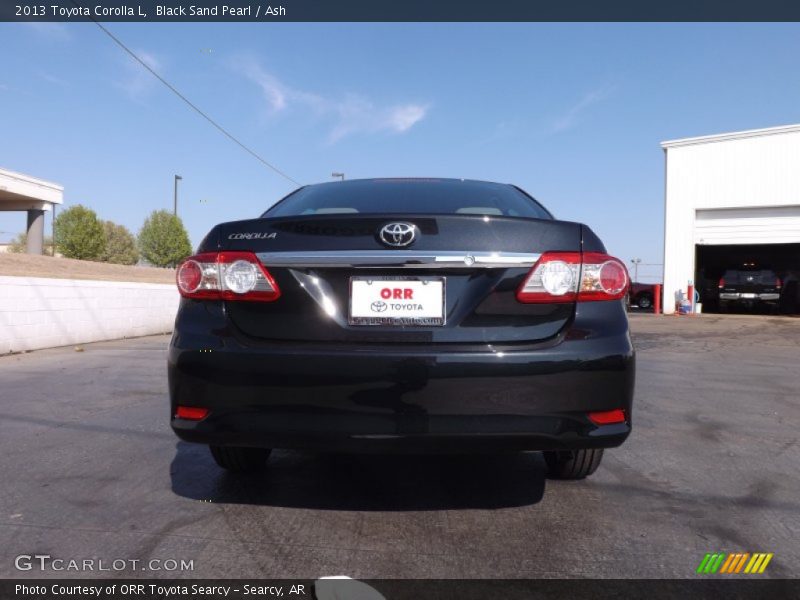Black Sand Pearl / Ash 2013 Toyota Corolla L