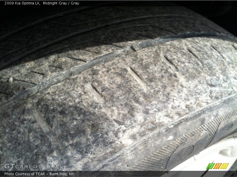 Midnight Gray / Gray 2009 Kia Optima LX