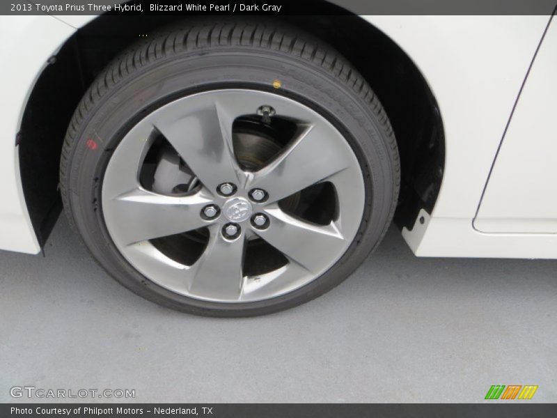 Blizzard White Pearl / Dark Gray 2013 Toyota Prius Three Hybrid