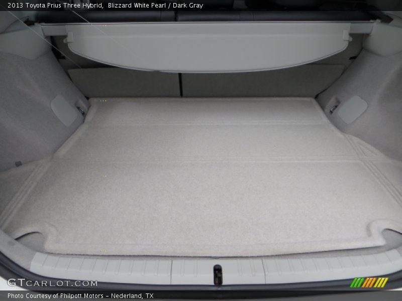 Blizzard White Pearl / Dark Gray 2013 Toyota Prius Three Hybrid