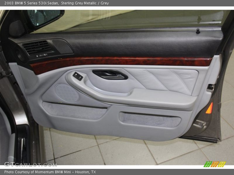 Sterling Grey Metallic / Grey 2003 BMW 5 Series 530i Sedan