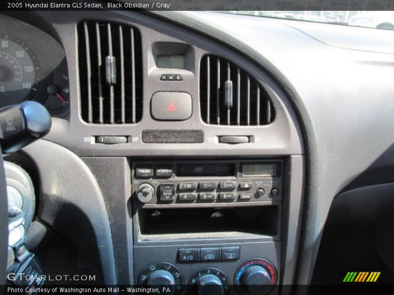 Black Obsidian / Gray 2005 Hyundai Elantra GLS Sedan
