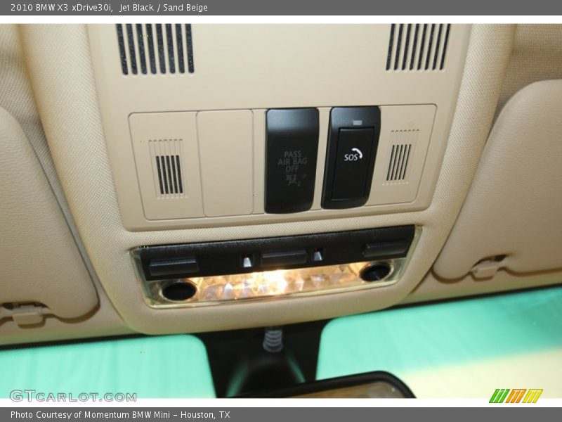 Jet Black / Sand Beige 2010 BMW X3 xDrive30i