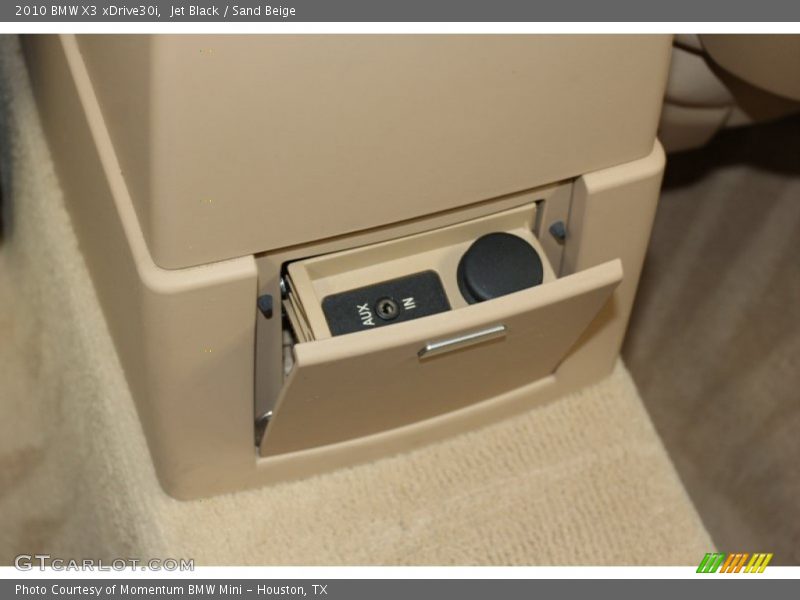 Jet Black / Sand Beige 2010 BMW X3 xDrive30i