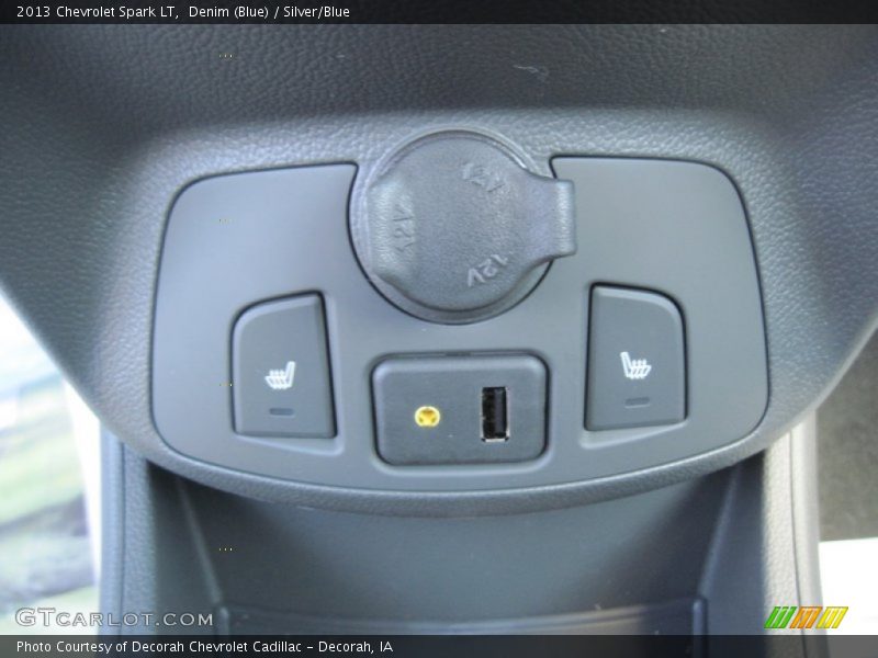 Denim (Blue) / Silver/Blue 2013 Chevrolet Spark LT