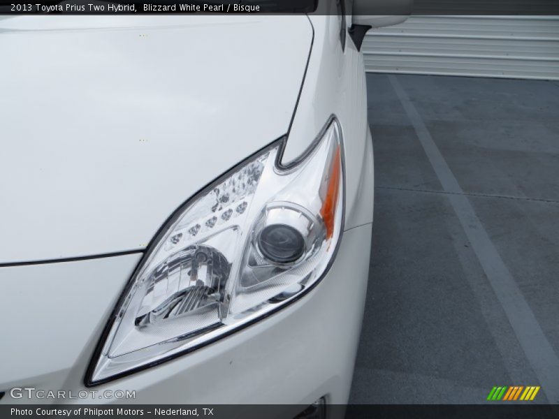 Blizzard White Pearl / Bisque 2013 Toyota Prius Two Hybrid