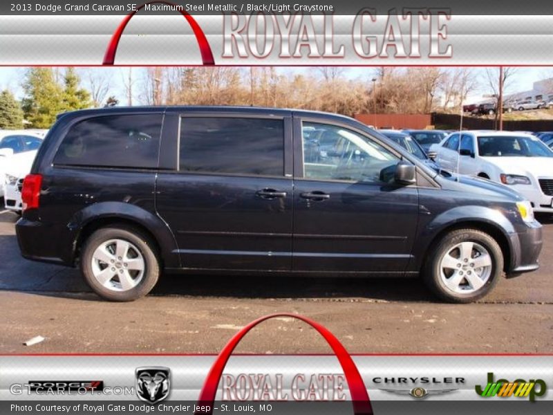 Maximum Steel Metallic / Black/Light Graystone 2013 Dodge Grand Caravan SE