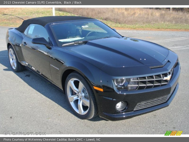 Front 3/4 View of 2013 Camaro SS/RS Convertible
