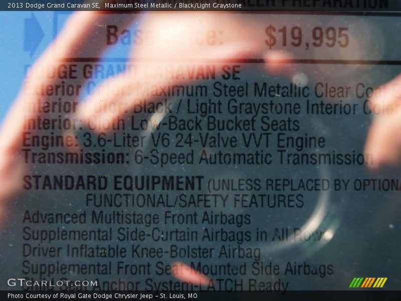 Maximum Steel Metallic / Black/Light Graystone 2013 Dodge Grand Caravan SE