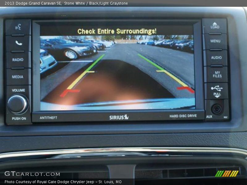 Stone White / Black/Light Graystone 2013 Dodge Grand Caravan SE