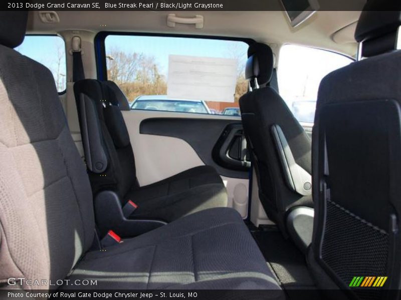 Blue Streak Pearl / Black/Light Graystone 2013 Dodge Grand Caravan SE