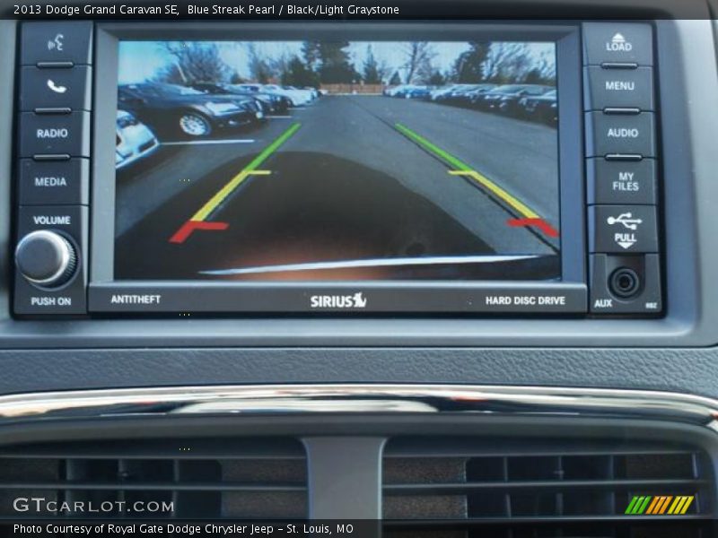 Blue Streak Pearl / Black/Light Graystone 2013 Dodge Grand Caravan SE