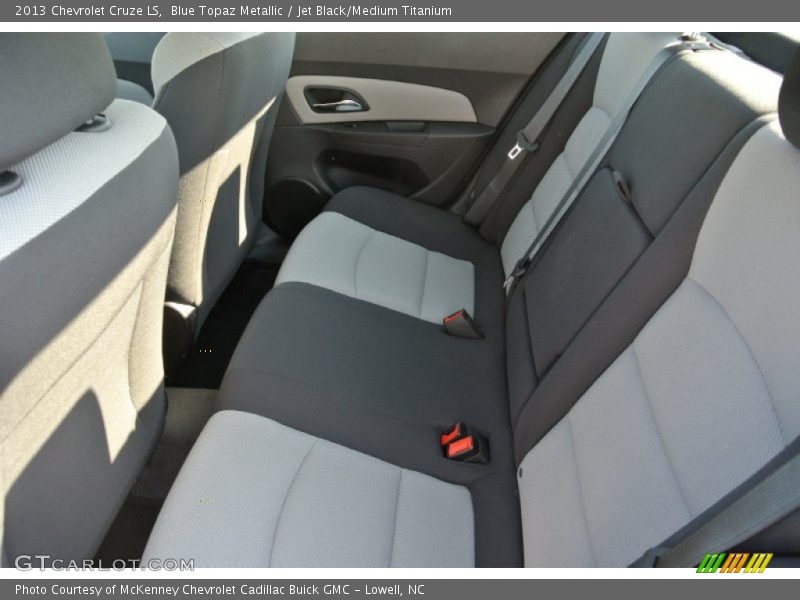 Blue Topaz Metallic / Jet Black/Medium Titanium 2013 Chevrolet Cruze LS