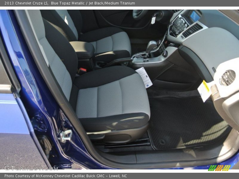 Blue Topaz Metallic / Jet Black/Medium Titanium 2013 Chevrolet Cruze LS