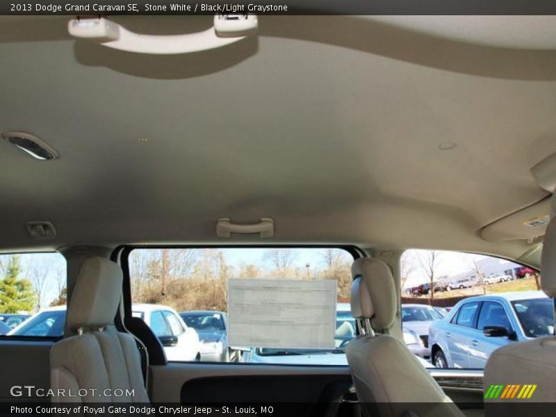 Stone White / Black/Light Graystone 2013 Dodge Grand Caravan SE