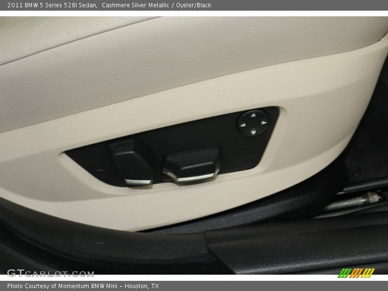 Cashmere Silver Metallic / Oyster/Black 2011 BMW 5 Series 528i Sedan