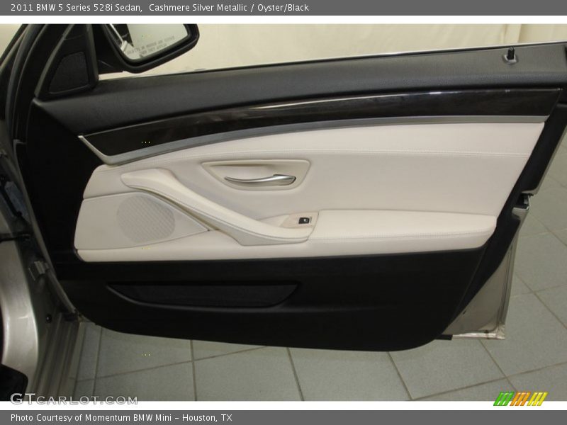Cashmere Silver Metallic / Oyster/Black 2011 BMW 5 Series 528i Sedan