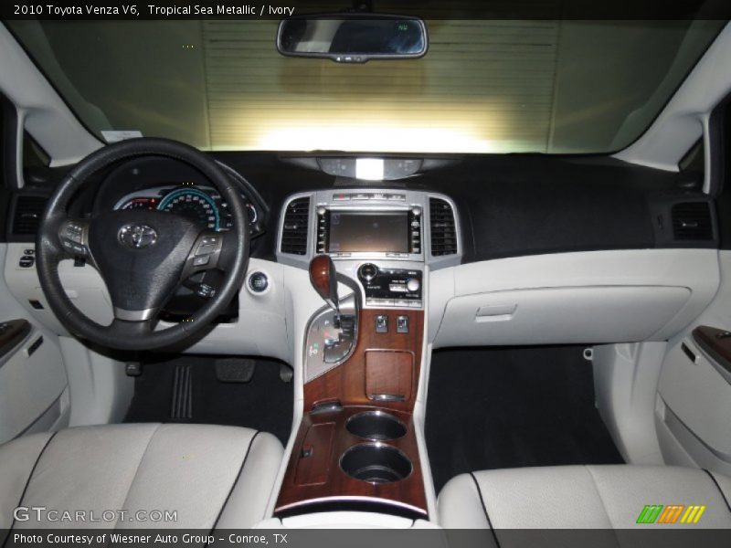 Tropical Sea Metallic / Ivory 2010 Toyota Venza V6