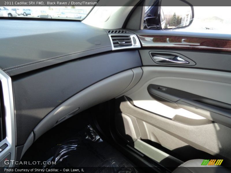 Black Raven / Ebony/Titanium 2011 Cadillac SRX FWD