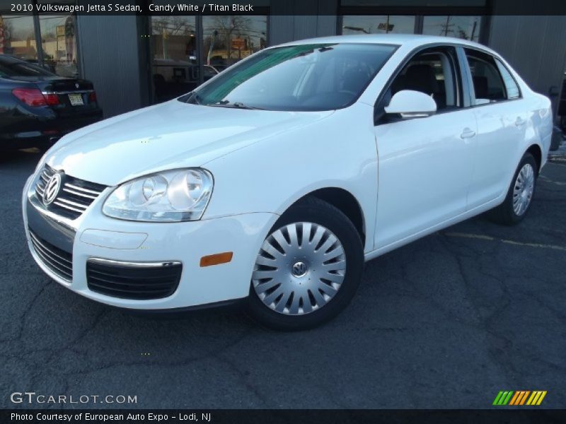 Front 3/4 View of 2010 Jetta S Sedan