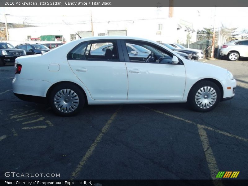 Candy White / Titan Black 2010 Volkswagen Jetta S Sedan