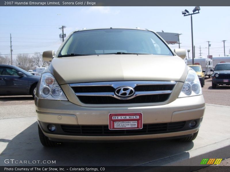 Sonora Gold / Beige 2007 Hyundai Entourage Limited