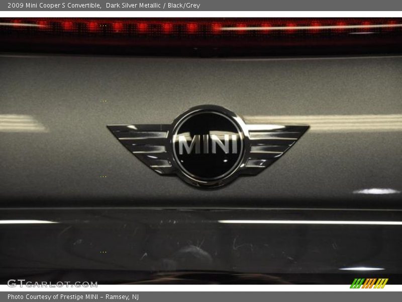 Dark Silver Metallic / Black/Grey 2009 Mini Cooper S Convertible