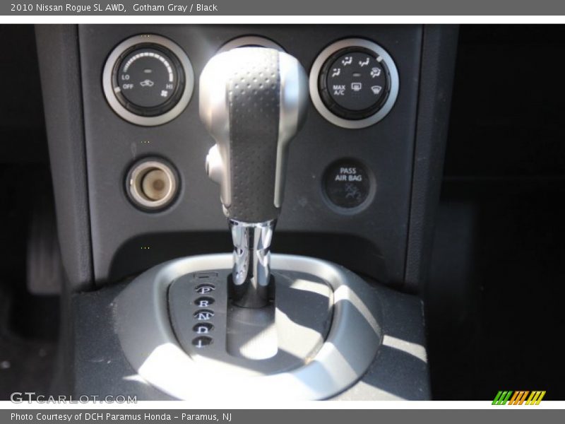 Gotham Gray / Black 2010 Nissan Rogue SL AWD