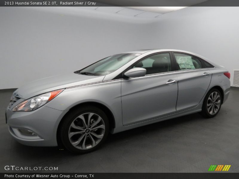 Radiant Silver / Gray 2013 Hyundai Sonata SE 2.0T