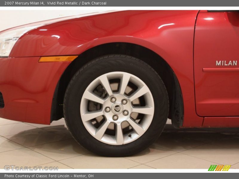 Vivid Red Metallic / Dark Charcoal 2007 Mercury Milan I4