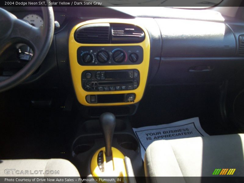 Solar Yellow / Dark Slate Gray 2004 Dodge Neon SXT