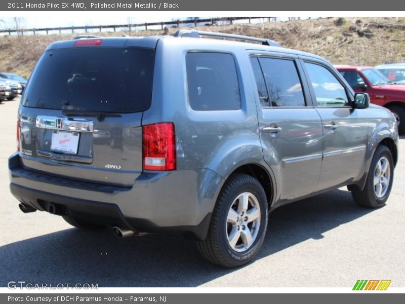 Polished Metal Metallic / Black 2011 Honda Pilot EX 4WD