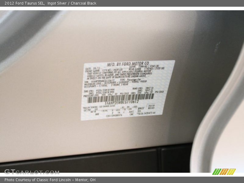 Ingot Silver / Charcoal Black 2012 Ford Taurus SEL