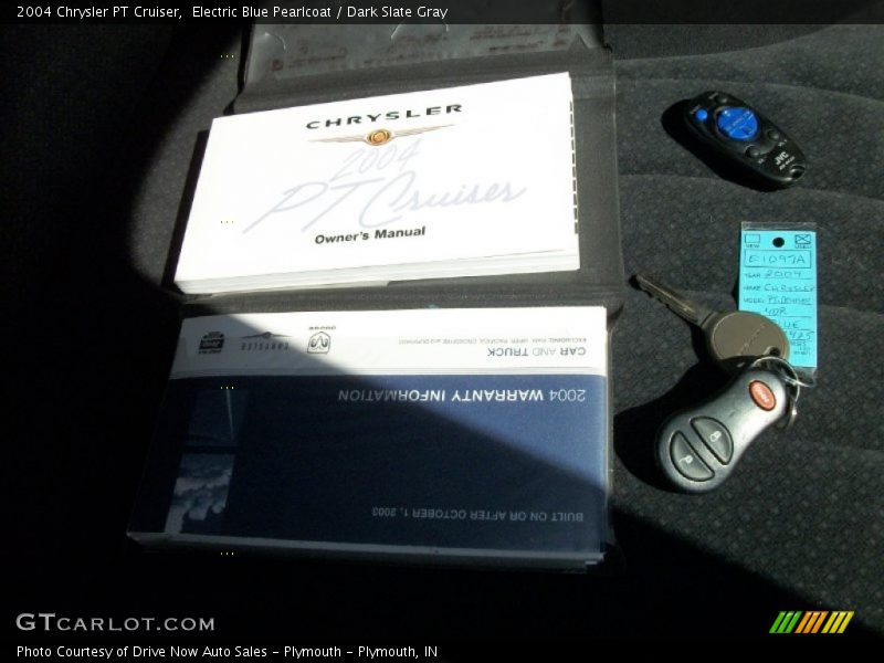 Electric Blue Pearlcoat / Dark Slate Gray 2004 Chrysler PT Cruiser