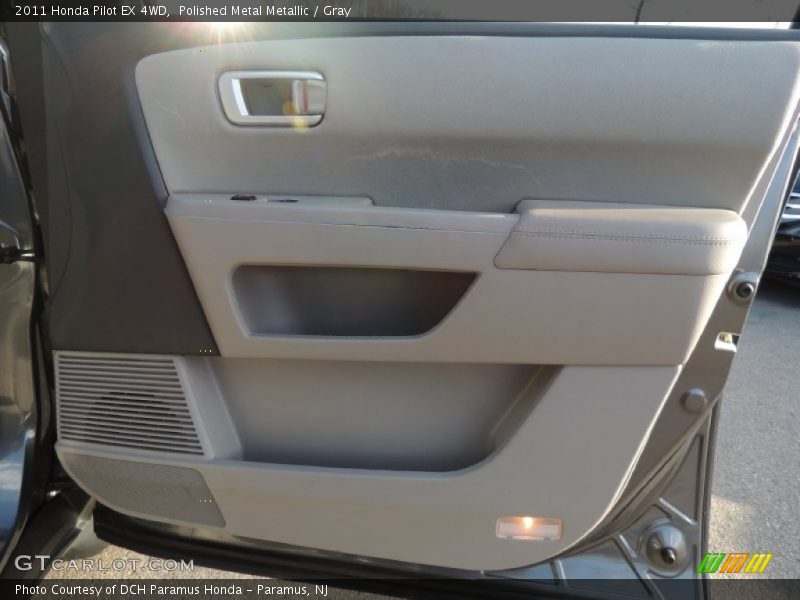 Polished Metal Metallic / Gray 2011 Honda Pilot EX 4WD